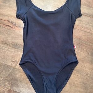 Yumiko Leotard Wendy Black 14